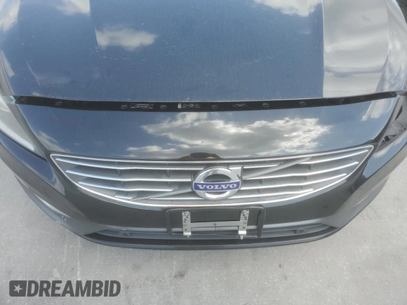 2018 Volvo S60 Inscription with VIN LYV402HK2JB160565, listed as a Copart auction lot 48883635 with 117,914 mi miles and Salvage Title. Bid and sale history available at carsss.com. Image 11.