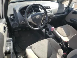 2007 Honda Fit Sport z VIN JHMGD37667S032169, wystawiony jako Copart lot #55440785 z przebiegiem 152 460 mil mil oraz Czysty tytuł • Clean title. Historia ofert i sprzedaży dostępna na DreamBid. Obrazek 8.