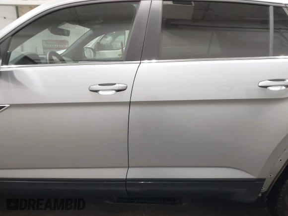 2023 Volkswagen Atlas SE z VIN 1V2KC2CA6PC210593, wystawiony jako IAAI lot #41957633 z przebiegiem 34 801 mil mil oraz . Historia ofert i sprzedaży dostępna na DreamBid. Obrazek 15.