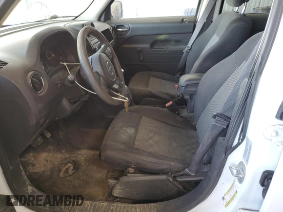 2017 Jeep Patriot Sport z VIN 1C4NJPBB0HD208815, wystawiony jako Copart lot #57531115 z przebiegiem 96 592 mil mil oraz Czysty tytuł • Clean title. Historia ofert i sprzedaży dostępna na DreamBid. Obrazek 7.