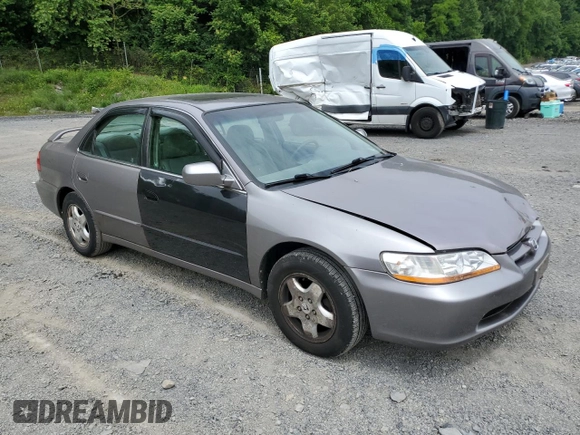 2000 Honda Accord EX with VIN 1HGCG1650YA091067, listed as a Copart auction lot 61095325 with 88,924 mi miles and Clean title. Bid and sale history available at DreamBid. Image 4.