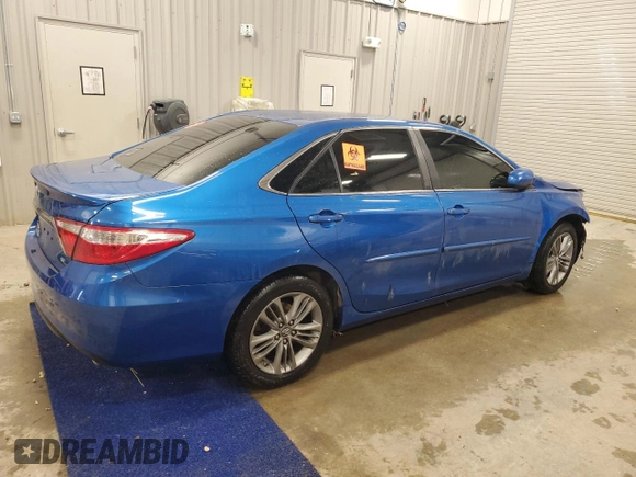 2017 Toyota Camry XLE with VIN 4T1BF1FK8HU669915, listed as a Copart auction lot 47618345 with Not Provided miles and Salvage Title. Bid and sale history available at carsss.com. Image 3.