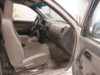 2004 Chevrolet Colorado LS Z71 with VIN 1GCDT196048194302, listed as a IAAI auction lot 41407229 with 424,834 mi miles. Bid and sale history available at carsss.com. Image 5.