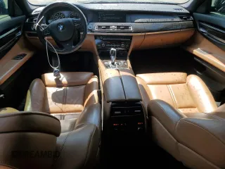 2012 BMW 7 Series 750Li с VIN WBAKB8C56CDX21023, выставлен на аукционе Copart как лот 61988955 с пробегом 145 022 миль миль и Списание • Salvage title. История ставок и продаж доступна на DreamBid. Изображение 8.