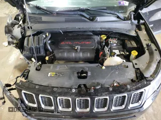 2018 Jeep Compass Altitude with VIN 3C4NJDBBXJT131563, listed as a Copart auction lot 53225344 with 85,060 mi miles and Salvage Title. Bid and sale history available at carsss.com. Image 13.