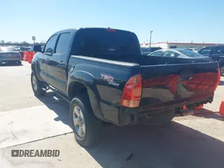 2008 Toyota Tacoma PreRunner with VIN 5TEJU62NX8Z478796, listed as a IAAI auction lot 41563582 with 322,746 mi miles. Bid and sale history available at carsss.com. Image 3.
