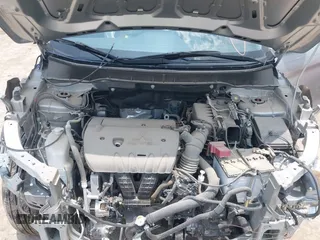 2024 Mitsubishi Outlander S z VIN JA4ARUAU6RU017646, wystawiony jako IAAI lot #42155361 z przebiegiem 1 044 mil mil oraz . Historia ofert i sprzedaży dostępna na DreamBid. Obrazek 10.