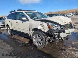 2014 Subaru Outback 2.5i Limited with VIN 4S4BRCPC7E3268075, listed as a Copart auction lot 51827555 with 135,563 mi miles and Salvage Title. Bid and sale history available at carsss.com. Image 4.