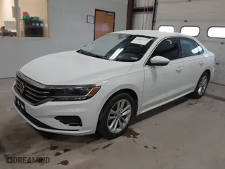 2020 Volkswagen Passat 2.0T SE with VIN 1VWSA7A35LC021689, listed as a IAAI auction lot 41865717 with 72,730 mi miles. Bid and sale history available at carsss.com. Image 17.