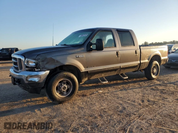 2002 Ford F-250 XL with VIN 3FTNW21F42MA14308, listed as a Copart auction lot 48522435 with 459,947 mi miles and Salvage title. Bid and sale history available at DreamBid. Image 1.
