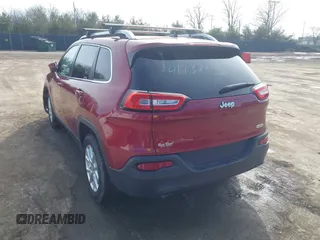 2014 Jeep Cherokee Latitude with VIN 1C4PJLCB1EW208600, listed as a IAAI auction lot 41732264 with 84,718 mi miles. Bid and sale history available at carsss.com. Image 3.