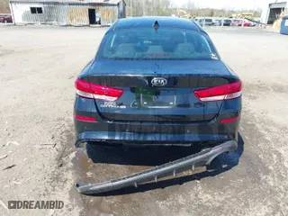 2019 Kia Optima LX with VIN 5XXGT4L37KG305015, listed as a IAAI auction lot 41918114 with 76,033 mi miles. Bid and sale history available at carsss.com. Image 17.