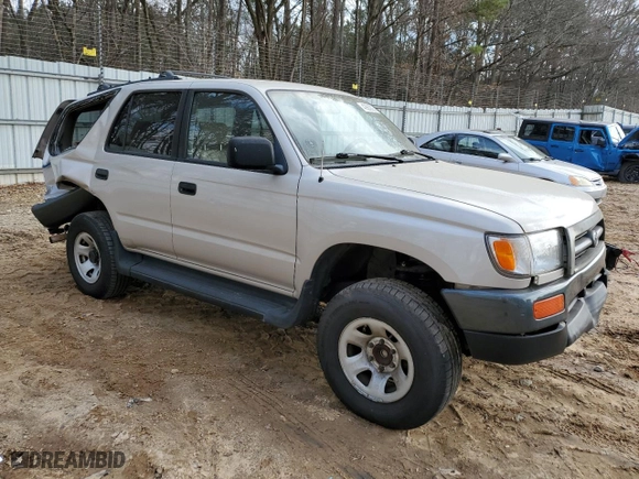 1998 Toyota 4Runner with VIN JT3GM84R4W0028147, listed as a Copart auction lot 42960805 with 326,324 mi miles and Non Repairable. Bid and sale history available at carsss.com. Image 4.