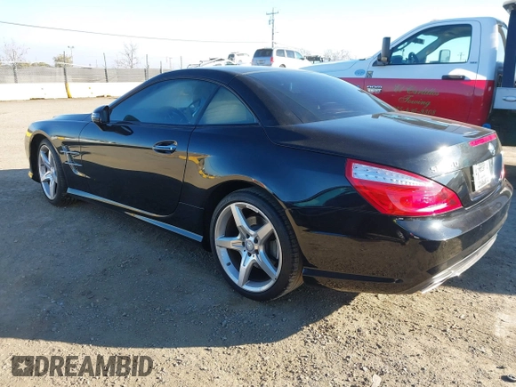 2013 Mercedes-Benz SL 550 z VIN WDDJK7DA2DF016526, wystawiony jako IAAI lot #41368828 z przebiegiem 46 287 mil mil oraz . Historia ofert i sprzedaży dostępna na DreamBid. Obrazek 3.