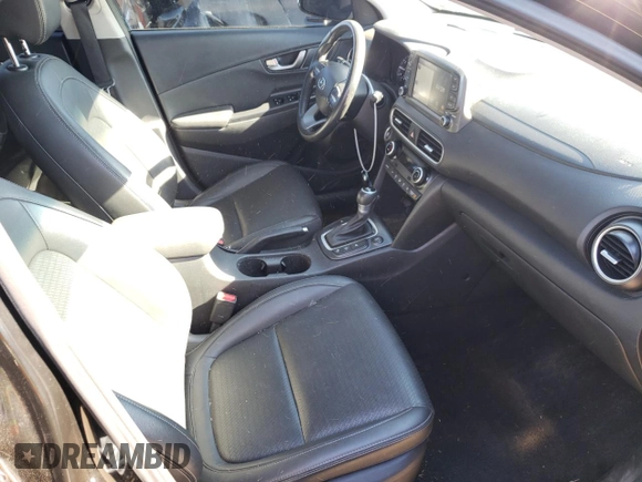 2020 Hyundai Kona Ultimate with VIN KM8K5CA54LU485547, listed as a Copart auction lot 66254682 with 43,981 mi miles. Bid and sale history available at carsss.com. Image 5.
