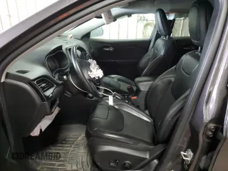 2021 Jeep Cherokee Latitude Plus with VIN 1C4PJMLB6MD156770, listed as a Copart auction lot 58849605 with 41,270 mi miles and Salvage title. Bid and sale history available at DreamBid. Image 7.