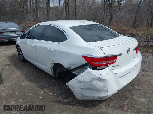 2017 Buick Verano Sport Touring with VIN 1G4PR5SK6H4117842, listed as a IAAI auction lot 41893337 with 107,299 mi miles. Bid and sale history available at carsss.com. Image 6.