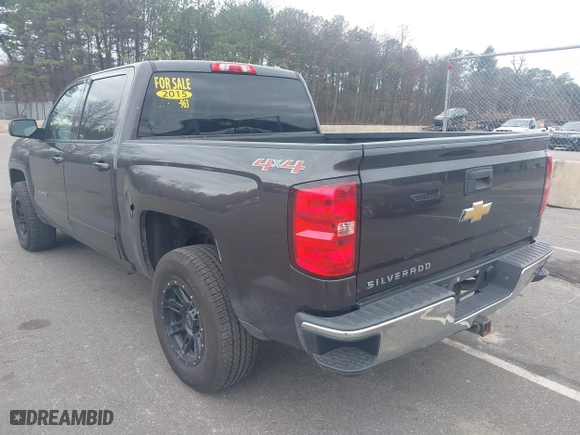 2015 Chevrolet Silverado 1500 LT with VIN 3GCUKREC9FG519510, listed as a IAAI auction lot 42026865 with 119,510 mi miles. Bid and sale history available at carsss.com. Image 3.