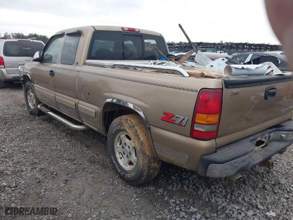 1999 Chevrolet Silverado 1500 LS with VIN 2GCEK19T0X1141250, listed as a IAAI auction lot 41542235 with 1 mi miles. Bid and sale history available at carsss.com. Image 3.