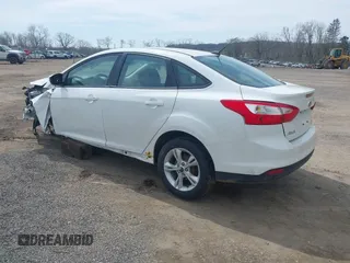 2014 Ford Focus SE with VIN 1FADP3F21EL347114, listed as a IAAI auction lot 41984235 with 110,559 mi miles and . Bid and sale history available at carsss.com. Image 3.