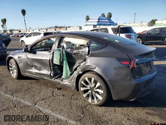 2025 Tesla Model 3 Long Range with VIN 5YJ3E1EA4SF887547, listed as a Copart auction lot 85526184 with 2,506 mi miles and Salvage title. Bid and sale history available at DreamBid. Image 2.