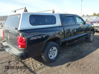 2007 Dodge Dakota ST with VIN 1D7HW28K57S271109, listed as a IAAI auction lot 41773429 with 149,350 mi miles and . Bid and sale history available at carsss.com. Image 4.