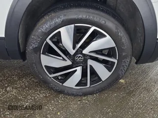 2024 Volkswagen Atlas SE с VIN 1V2HR2CA9RC564720, выставлен на аукционе IAAI как лот 42774211 с пробегом 22 207 миль миль и . История ставок и продаж доступна на DreamBid. Изображение 23.