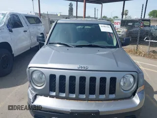 2017 Jeep Patriot Latitude with VIN 1C4NJPFBXHD182248, listed as a IAAI auction lot 41981701 with 82,466 mi miles and . Bid and sale history available at DreamBid. Image 12.