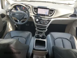 2023 Chrysler Pacifica Touring L с VIN 2C4RC1BG0PR606557, выставлен на аукционе Copart как лот 57833105 с пробегом 18 551 миль миль и Списание • Salvage title. История ставок и продаж доступна на DreamBid. Изображение 8.