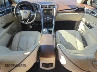 2017 Ford Fusion Titanium z VIN 3FA6P0D96HR251752, wystawiony jako Copart lot #61568705 z przebiegiem 173 479 mil mil oraz Nie do naprawy • Non repairable. Historia ofert i sprzedaży dostępna na DreamBid. Obrazek 8.