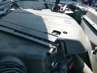 2008 Toyota Tacoma PreRunner z VIN 3TMJU62N78M066445, wystawiony jako IAAI lot #43013164 z przebiegiem 260 124 mil mil oraz . Historia ofert i sprzedaży dostępna na DreamBid. Obrazek 24.