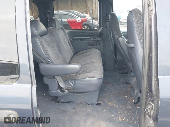 1998 Ford Windstar Wagon LX with VIN 2FMZA514XWBD76243, listed as a IAAI auction lot 41523697 with 191,525 mi miles. Bid and sale history available at carsss.com. Image 8.