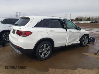 2022 Mercedes-Benz GLC 300 with VIN W1N0G8EB8NV352072, listed as a Copart auction lot 46617695 with 32,124 mi miles and Salvage Title. Bid and sale history available at DreamBid. Image 3.