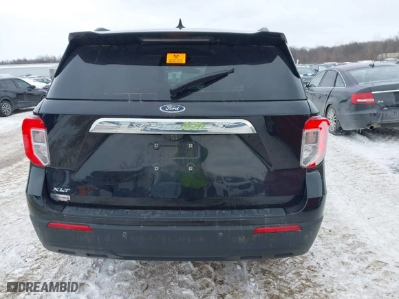 2022 Ford Explorer XLT with VIN 1FMSK7DH9NGC29184, listed as a IAAI auction lot 41617152 with NaN miles. Bid and sale history available at carsss.com. Image 16.