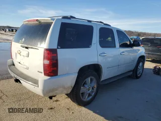 2009 Chevrolet Tahoe LTZ with VIN 1GNFK33099R197350, listed as a Copart auction lot 86149474 with 195,703 mi miles and Salvage title. Bid and sale history available at DreamBid. Image 3.