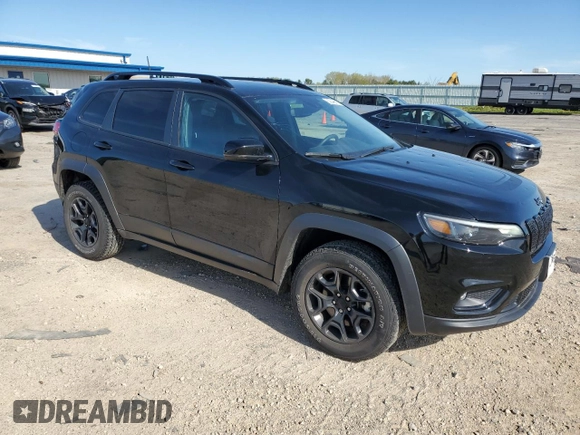 2022 Jeep Cherokee X z VIN 1C4PJMCX1ND527427, wystawiony jako Copart lot #55848515 z przebiegiem 38 034 mil mil oraz Szkoda całkowita • Salvage title. Historia ofert i sprzedaży dostępna na DreamBid. Obrazek 4.