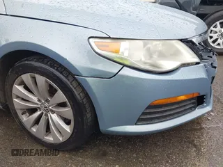 2012 Volkswagen CC Sport with VIN WVWMN7AN5CE541820, listed as a IAAI auction lot 41709393 with 98,459 mi miles. Bid and sale history available at carsss.com. Image 15.