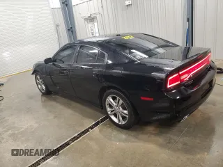 2013 Dodge Charger RT with VIN 2C3CDXDT7DH503352, listed as a Copart auction lot 76031104 with 111,950 mi miles and Clean Title. Bid and sale history available at carsss.com. Image 2.
