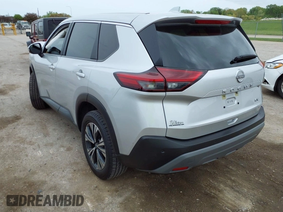 2023 Nissan Rogue SV z VIN JN8BT3BAXPW418861, wystawiony jako IAAI lot #42153059 z przebiegiem 41 641 mil mil oraz . Historia ofert i sprzedaży dostępna na DreamBid. Obrazek 3.