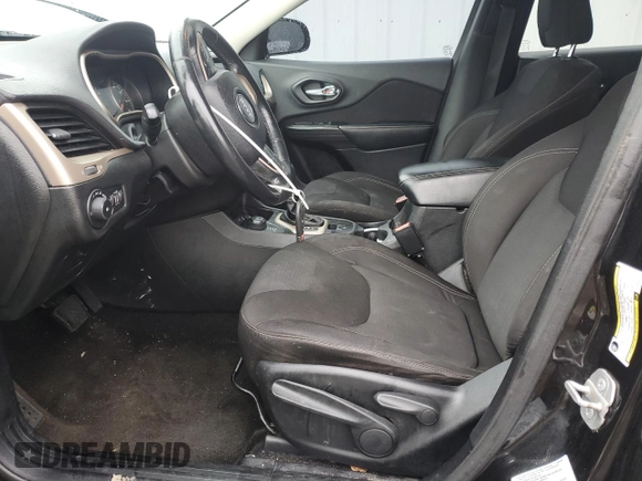 2015 Jeep Cherokee Latitude with VIN 1C4PJMCBXFW504433, listed as a Copart auction lot 52767515 with 141,969 mi miles and Clean Title. Bid and sale history available at carsss.com. Image 7.