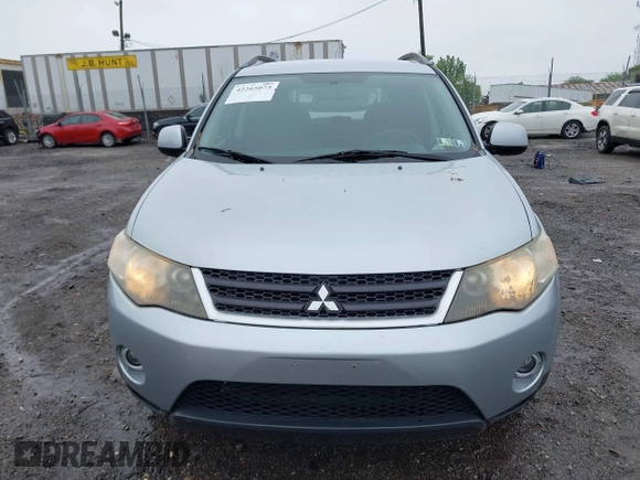 2007 Mitsubishi Outlander LS z VIN JA4MT31X67U011541, wystawiony jako IAAI lot #42265073 z przebiegiem 92 230 mil mil oraz . Historia ofert i sprzedaży dostępna na DreamBid. Obrazek 11.