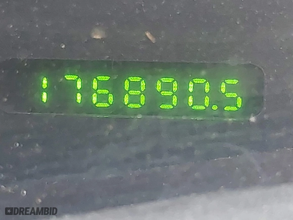 1999 Ford F-150 Work Series with VIN 1FTZF1728XKA04105, listed as a IAAI auction lot 41856047 with 176,890 mi miles. Bid and sale history available at carsss.com. Image 7.