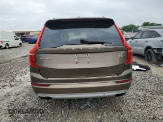 2016 Volvo XC90 T6 Momentum z VIN YV4A22PK6G1032633, wystawiony jako Copart lot #56704495 z przebiegiem 179 836 mil mil oraz Tytuł czysty. Historia ofert i sprzedaży dostępna na DreamBid. Obrazek 6.