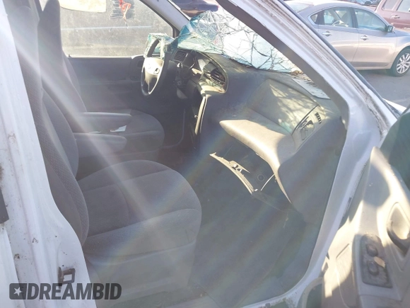 2003 Ford Windstar Cargo with VIN 2FTZA54453BA63242, listed as a IAAI auction lot 41414575 with Not Provided miles. Bid and sale history available at carsss.com. Image 5.