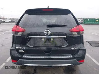 2017 Nissan Rogue SL with VIN 5N1AT2MVXHC822310, listed as a IAAI auction lot 41929934 with 67,561 mi miles. Bid and sale history available at carsss.com. Image 16.