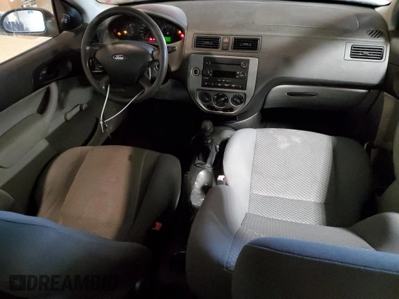 2005 Ford Focus S with VIN 3FAFP31N05R144632, listed as a Copart auction lot 45684515 with 92,424 mi miles and Clean Title. Bid and sale history available at carsss.com. Image 8.