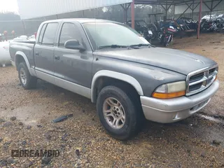 2004 Dodge Dakota SLT with VIN 1D7HL48N34S750719, listed as a IAAI auction lot 41135108 with 1 mi miles. Bid and sale history available at carsss.com. Image 1.