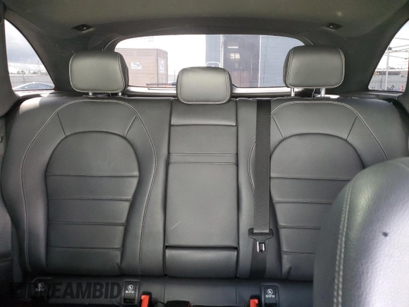 2018 Mercedes-Benz GLC with VIN WDC0G4KB8JV070619, listed as a Copart auction lot 48543395 with 125,689 mi miles and Salvage Title. Bid and sale history available at carsss.com. Image 10.