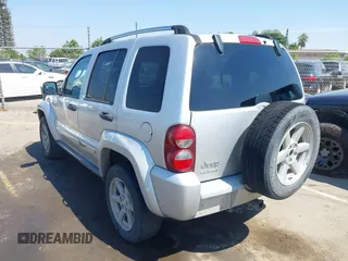 2005 Jeep Liberty Limited with VIN 1J4GL58K55W727495, listed as a IAAI auction lot 42137506 with 185,103 mi miles and . Bid and sale history available at carsss.com. Image 3.