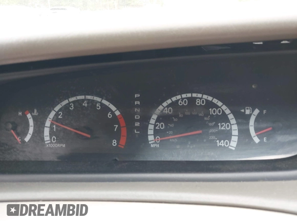 2000 Toyota Avalon XL with VIN 4T1BF28B3YU095209, listed as a IAAI auction lot 42008138 with 276,894 mi miles and . Bid and sale history available at DreamBid. Image 7.